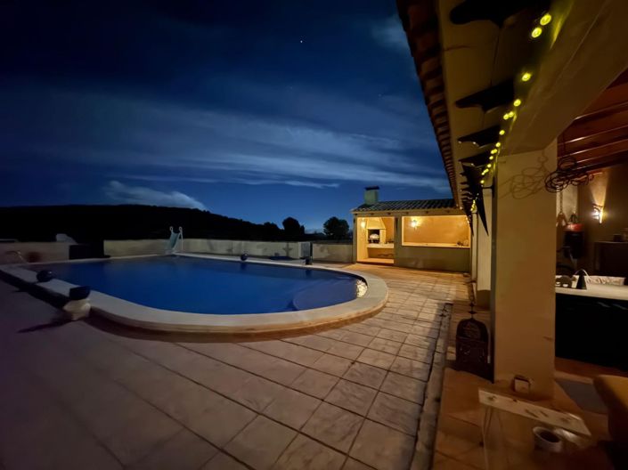Image No.13-6 Bed Villa for sale