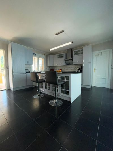 Image No.25-6 Bed Villa for sale