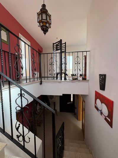 Image No.30-6 Bed Villa for sale