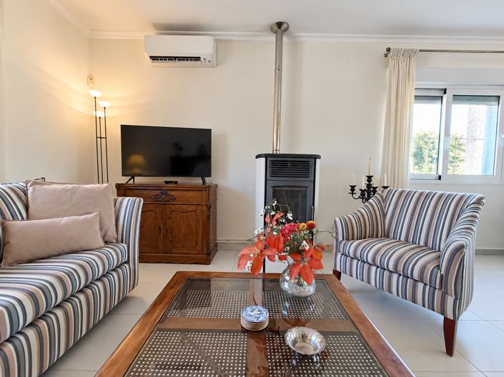 Image No.33-3 Bed Villa for sale