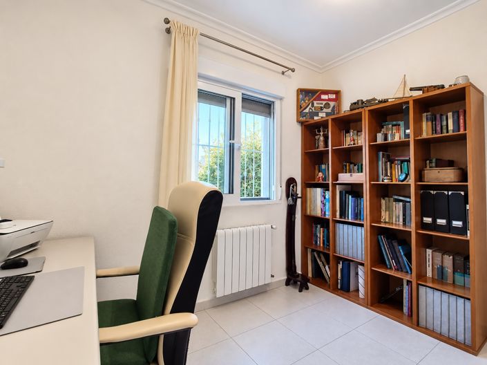 Image No.47-3 Bed Villa for sale