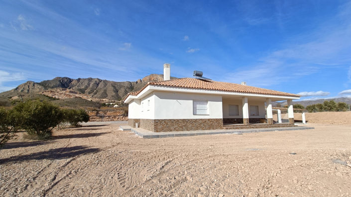 Image No.2-3 Bed Villa for sale