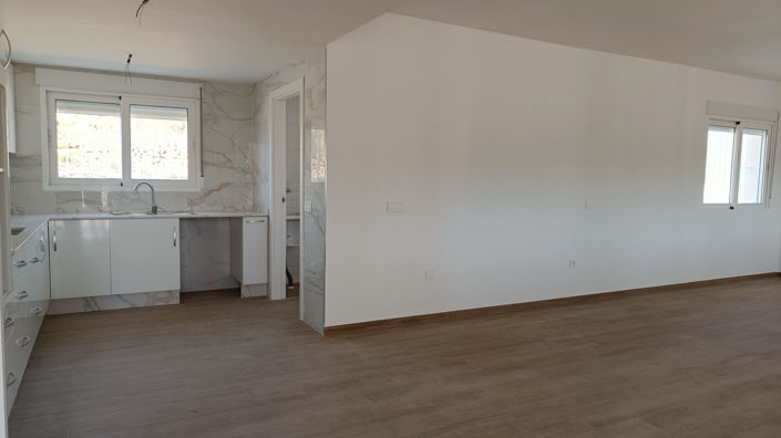 Image No.7-3 Bed Villa for sale