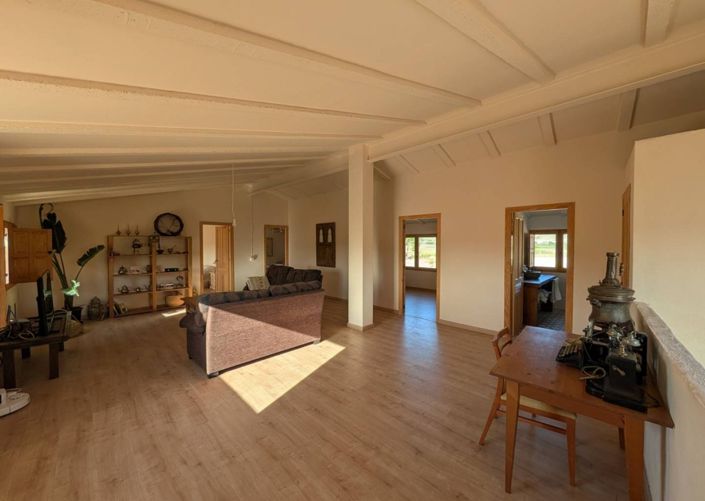 Image No.23-3 Bed Country House for sale