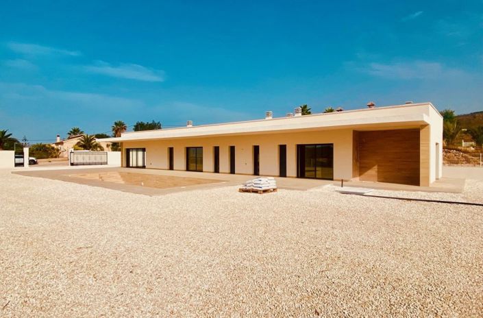 Image No.4-3 Bed Villa for sale