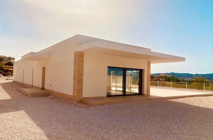 Image No.6-3 Bed Villa for sale