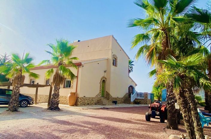 Image No.15-4 Bed Villa for sale