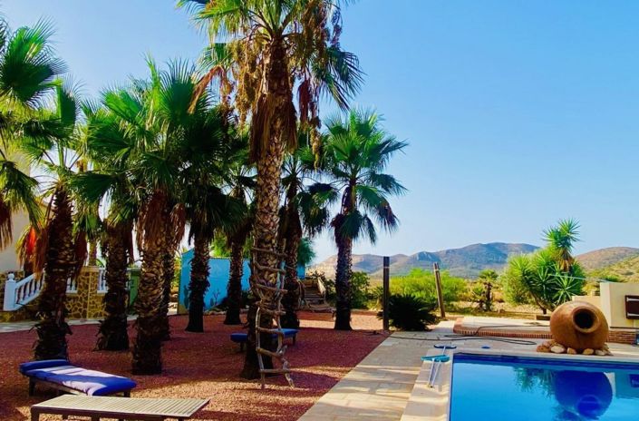 Image No.18-4 Bed Villa for sale