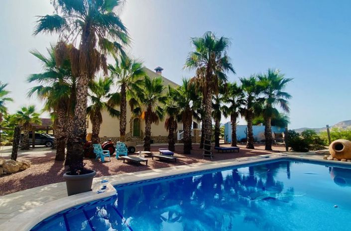 Image No.22-4 Bed Villa for sale