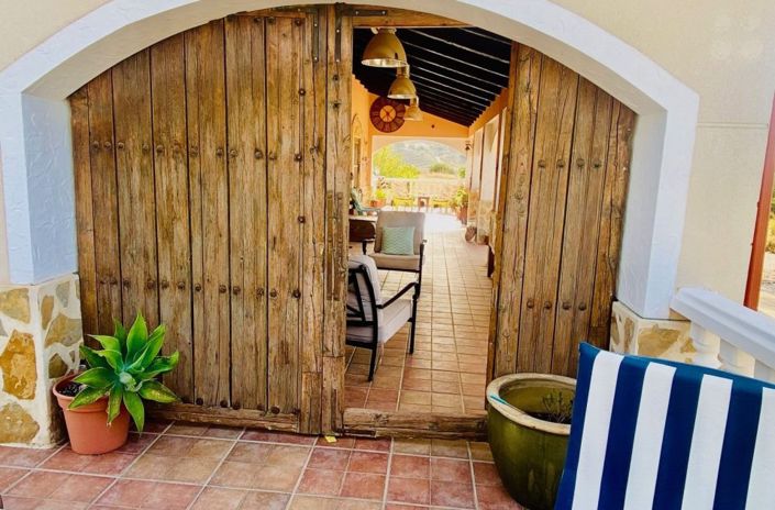 Image No.40-4 Bed Villa for sale