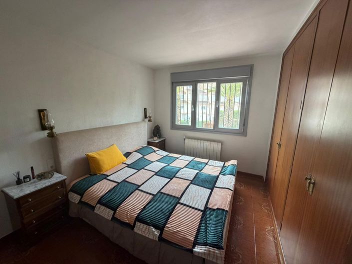Image No.38-6 Bed Villa for sale