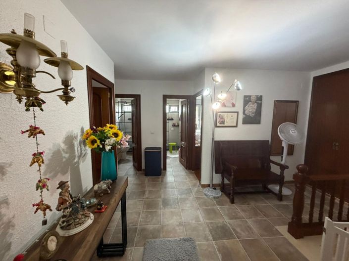 Image No.50-6 Bed Villa for sale