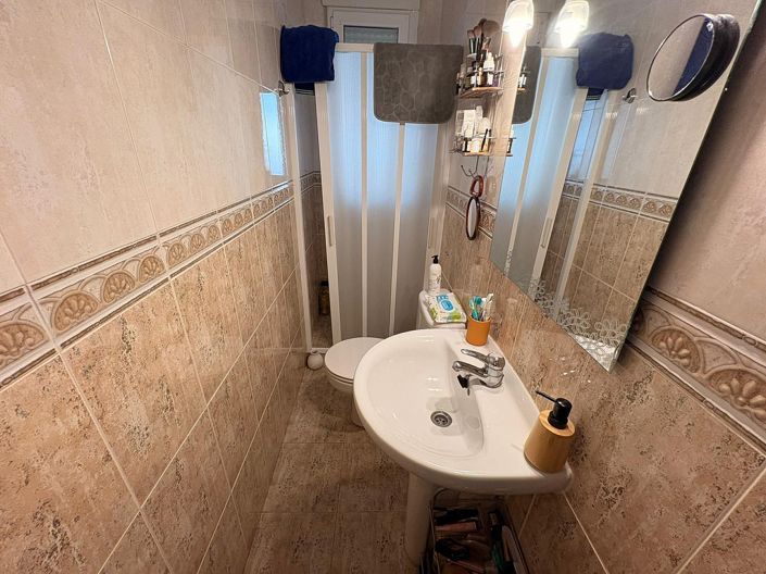Image No.26-3 Bed Townhouse for sale