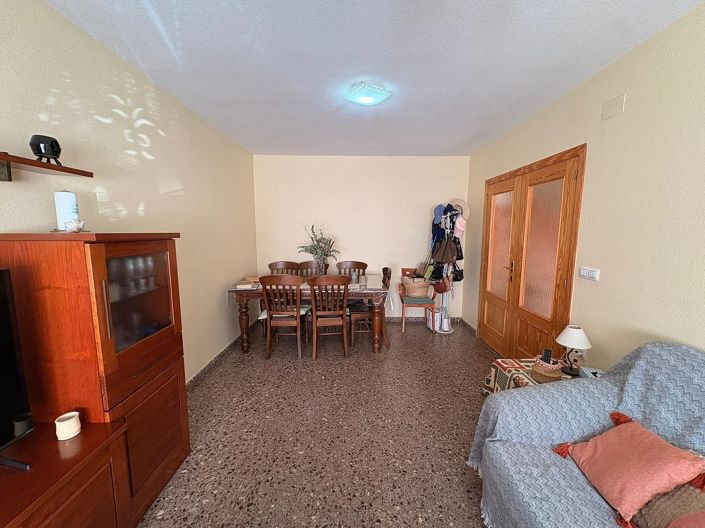 Image No.29-3 Bed Townhouse for sale