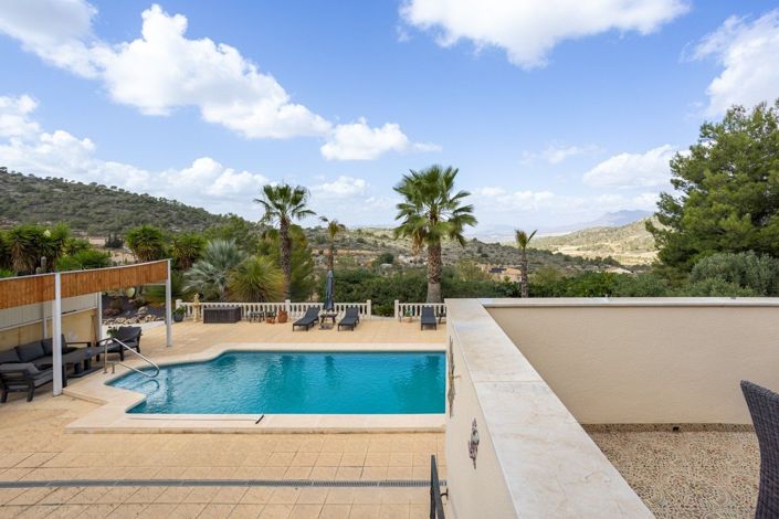 Image No.40-4 Bed Villa for sale
