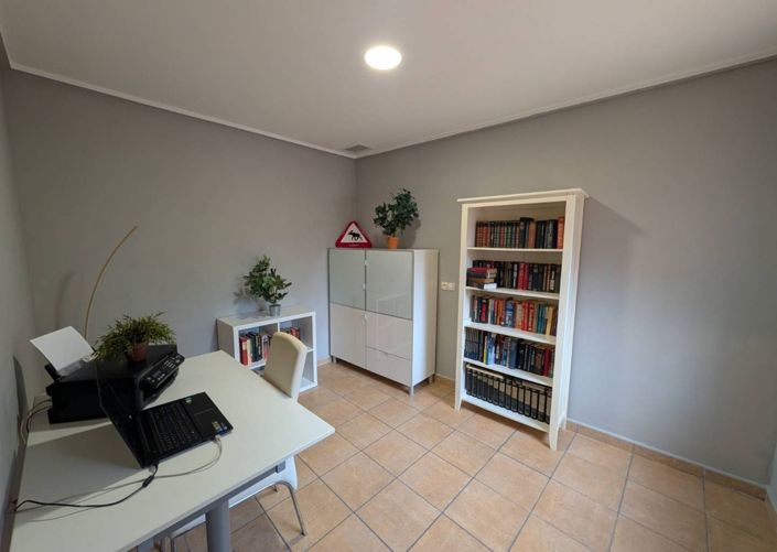 Image No.28-4 Bed Finca for sale