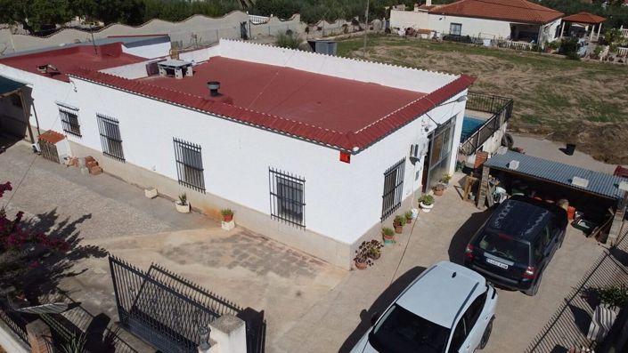 Image No.48-4 Bed Villa for sale