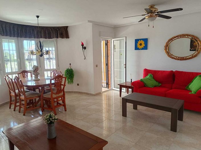 Image No.3-4 Bed Villa for sale