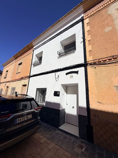 Image No.3-Casa adosada con 4 dormitorios en venta