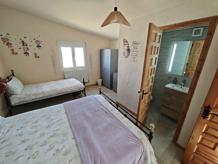 Image No.34-Maison de campagne de 4 chambres à vendre