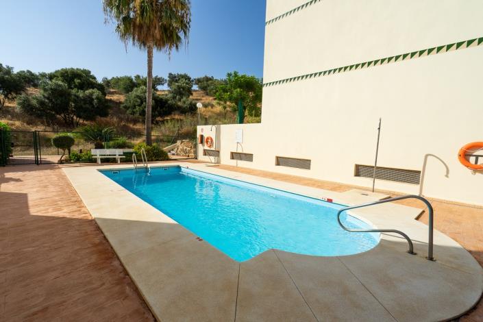 Image No.13-2 Bed Apartment for sale