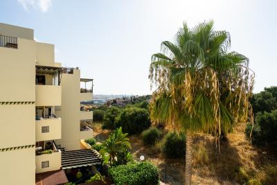 11-20939a0134ad724a8cb2a801094d15a4