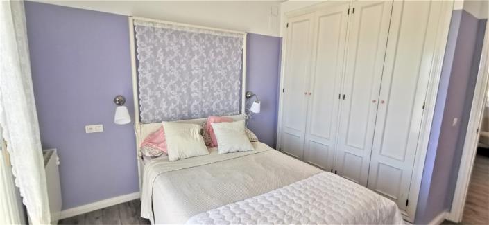 Image No.12-3 Bed Apartment for sale