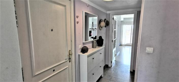 Image No.29-3 Bed Apartment for sale