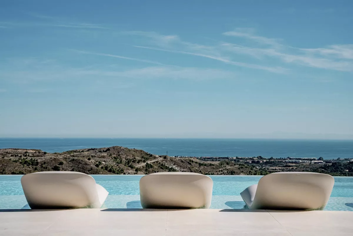 Image No.1-7 Bed Villa for sale