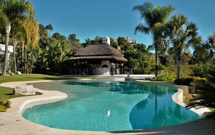 Image No.1-6 Bed Villa for sale