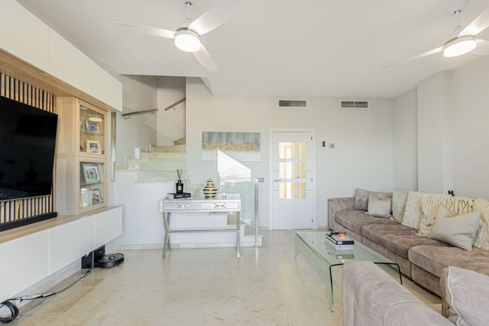 Image No.6-5 Bed Townhouse for sale