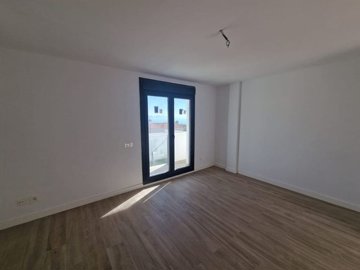 9-467d0cee5b725f3ef65f102a0c2e69c01