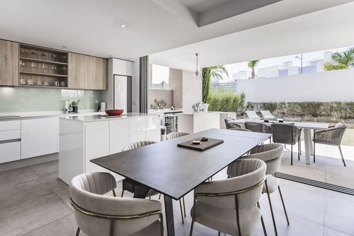 Image No.11-2 Bed Apartment for sale