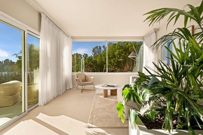 Image No.10-3 Bed Apartment for sale