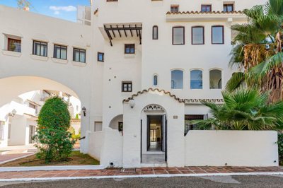 3-apartment-from-outside