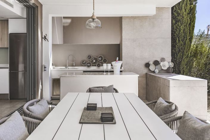 Image No.25-2 Bed Apartment for sale