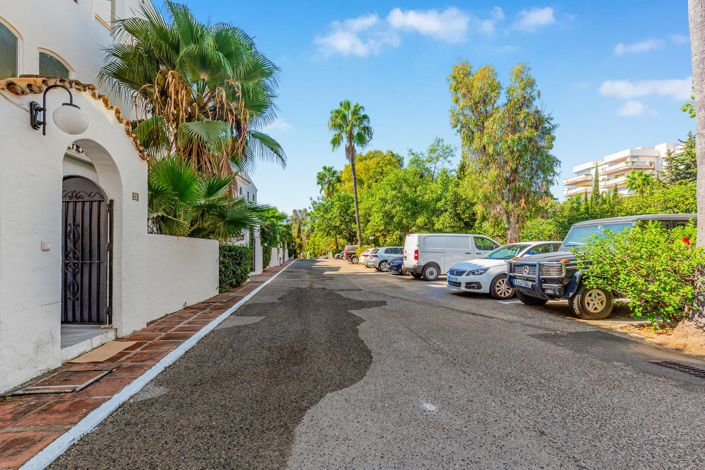 Image No.28-4 Bed Apartment for sale