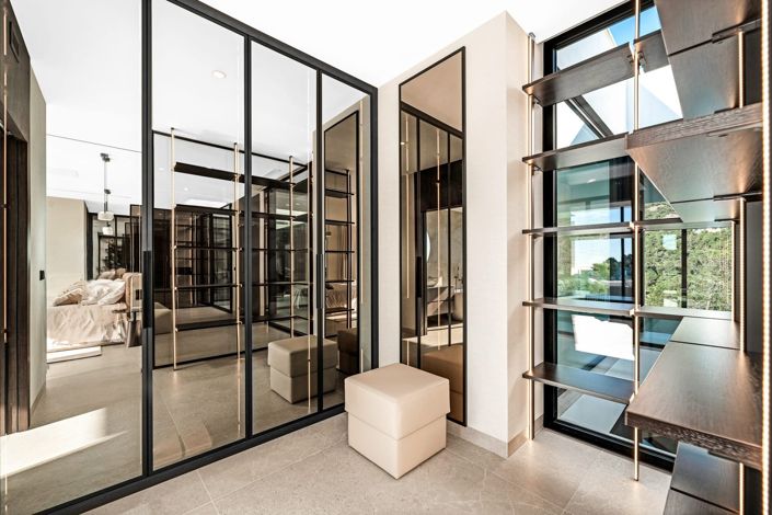 Image No.36-6 Bed Villa for sale