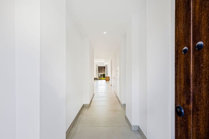 Image No.6-4 Bed Apartment for sale