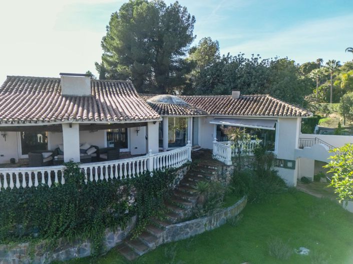 Image No.16-5 Bed Property for sale