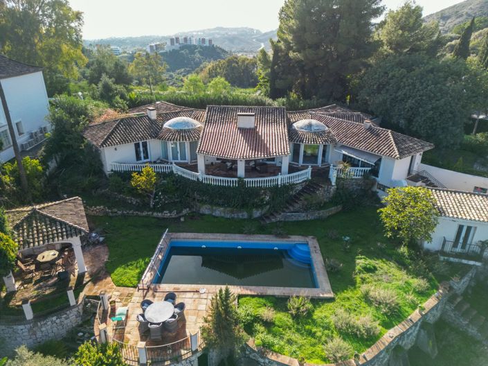 Image No.29-5 Bed Property for sale