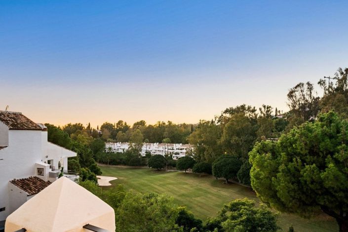 Image No.42-3 Bed Apartment for sale