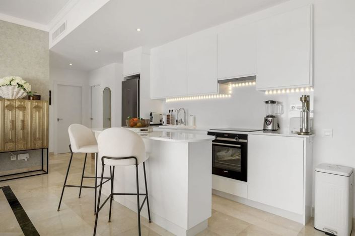 Image No.19-3 Bed Apartment for sale