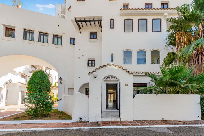 Image No.3-4 Bed Apartment for sale