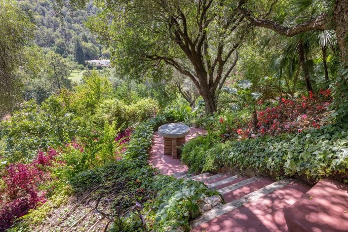 Image No.40-6 Bed Villa for sale