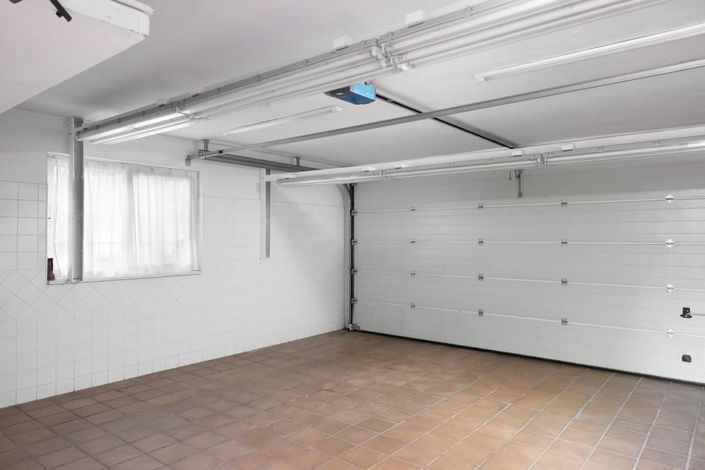 Image No.47-6 Bed Villa for sale