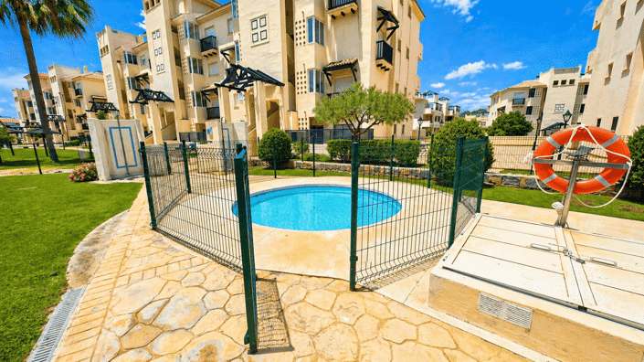 Image No.26-2 Bed Apartment for sale