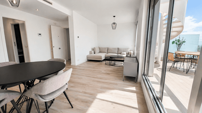 Image No.26-2 Bed Penthouse for sale