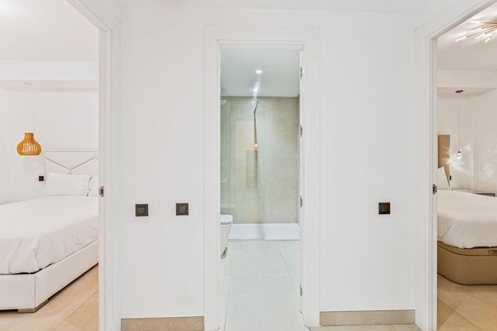 Image No.23-4 Bed Apartment for sale