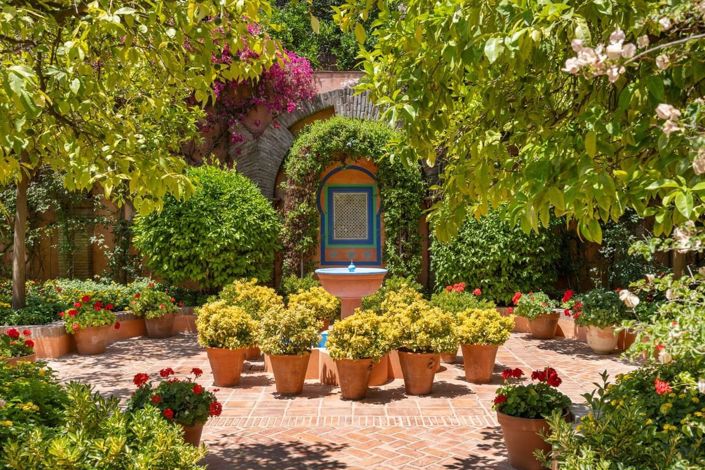 Image No.2-6 Bed Villa for sale